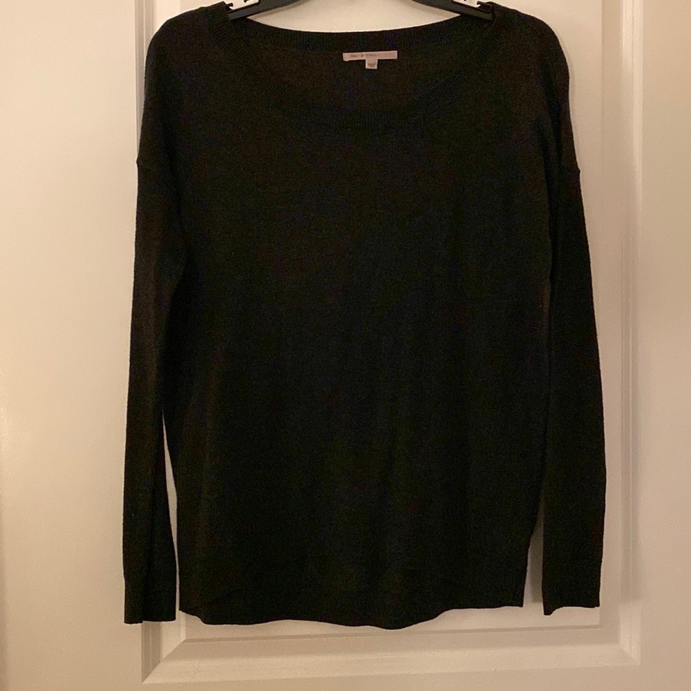 Gap dark gray sweater